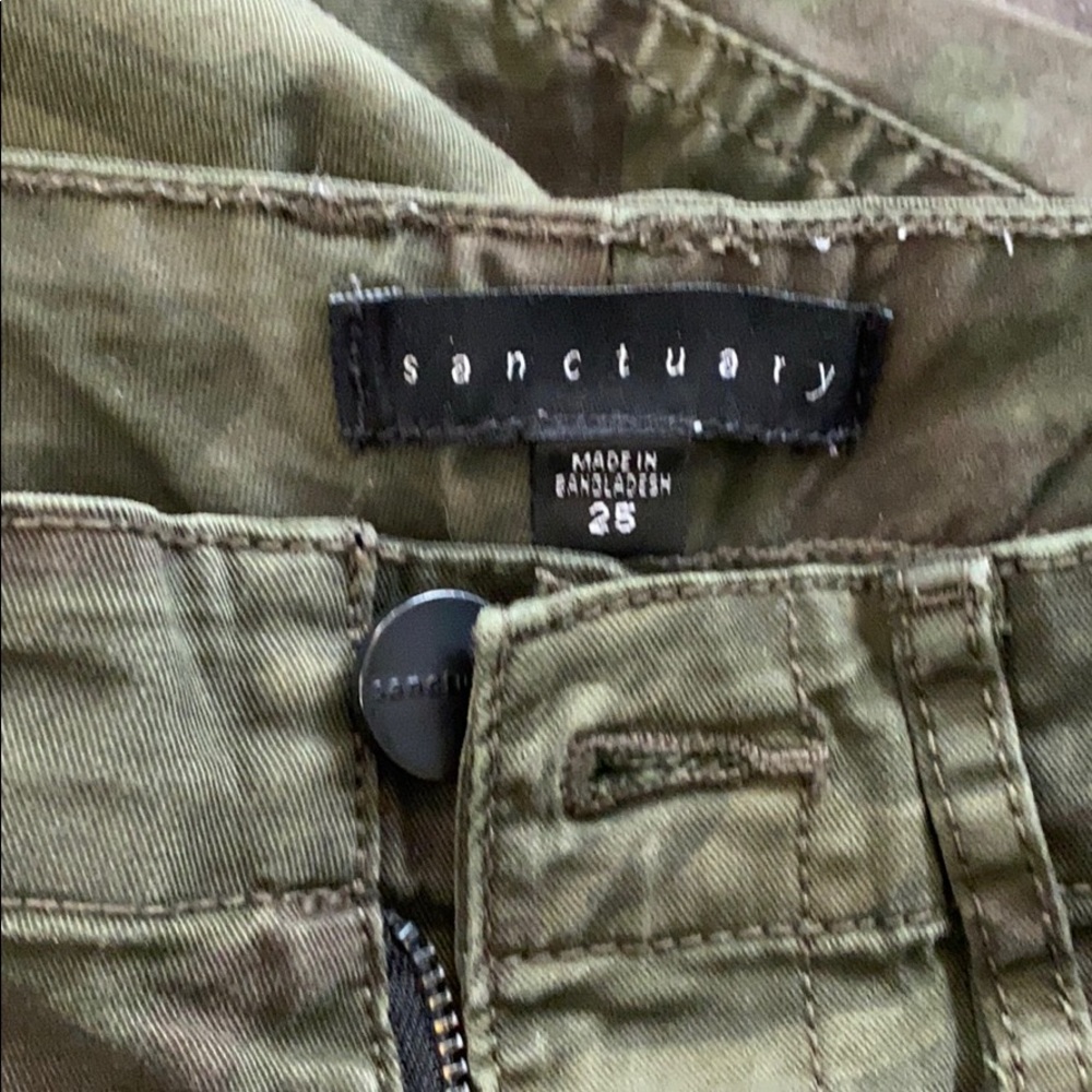 Sanctuary Camo pants - Picture 4 of 4